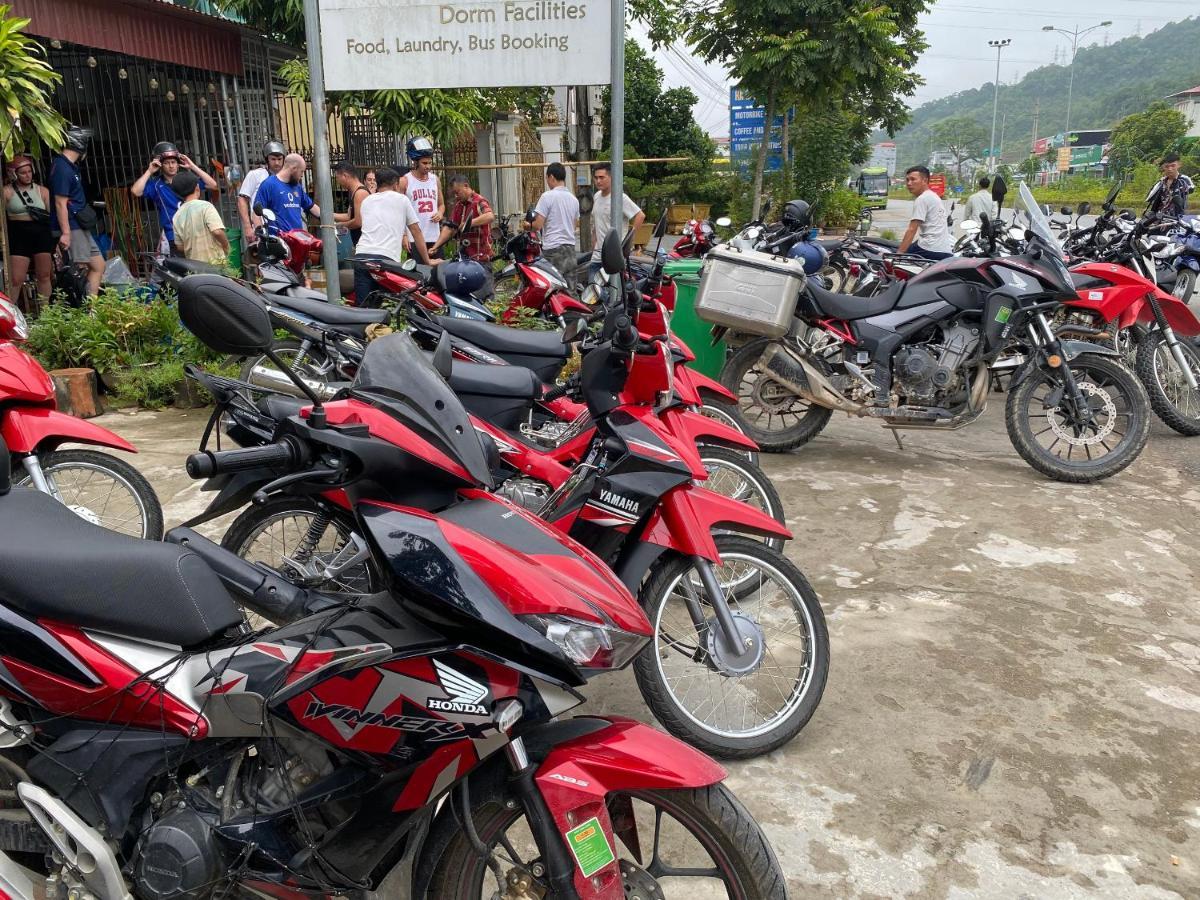 Hg Hostel And Motorbikes Ha Giang Buitenkant foto